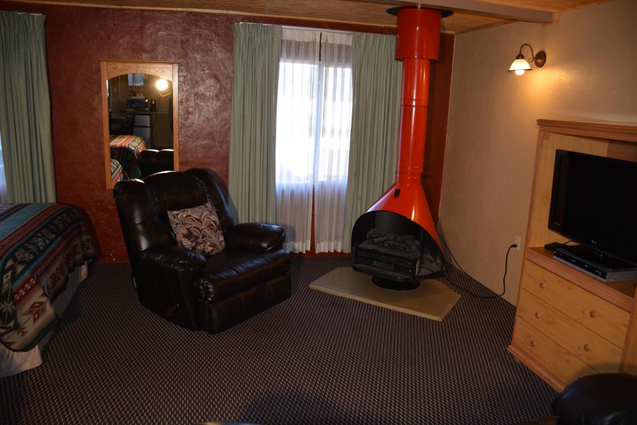 Sitzmark Chalet Inn رويدوسو، نيومكسيكو المظهر الخارجي الصورة