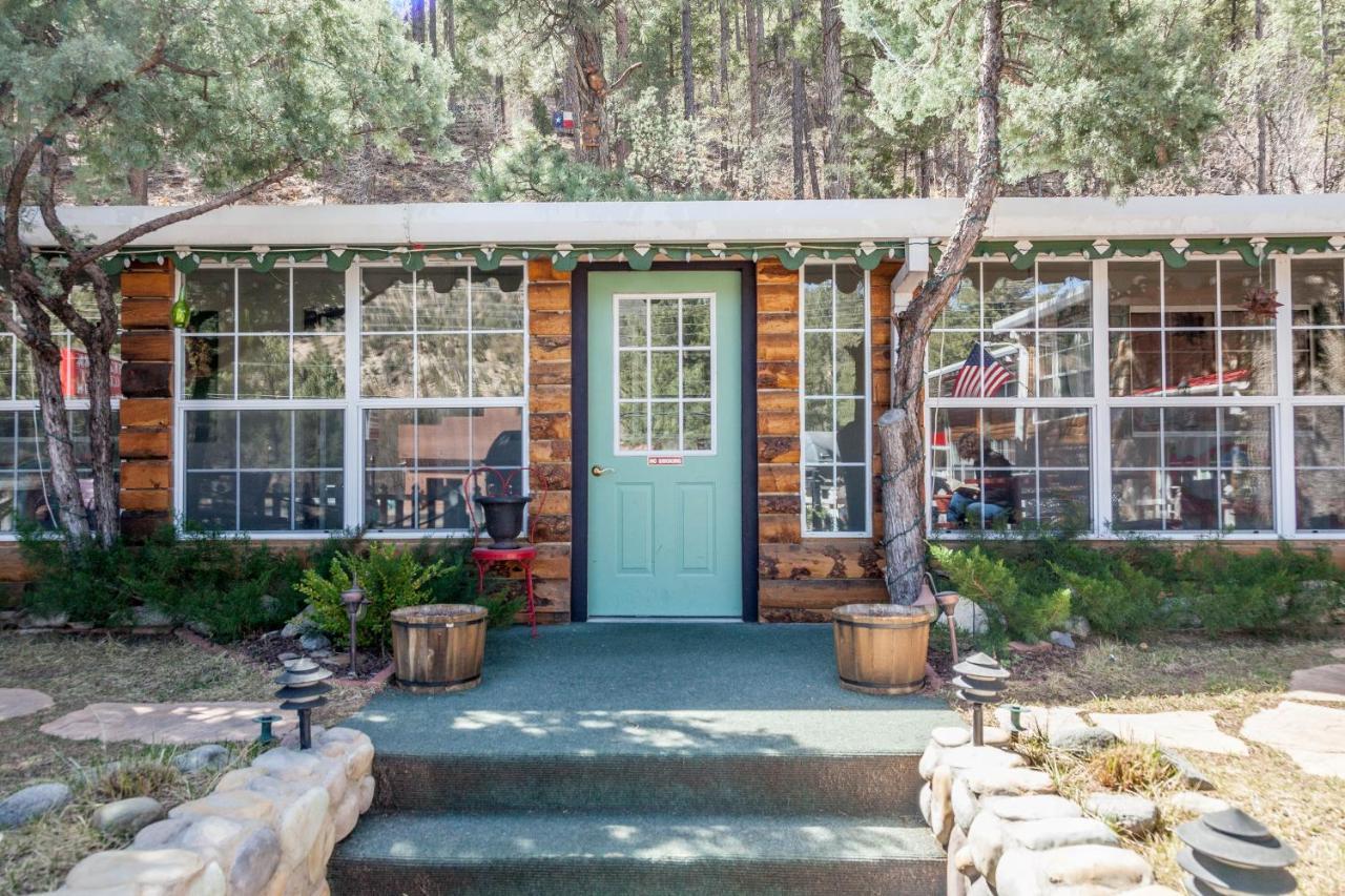 Sitzmark Chalet Inn رويدوسو، نيومكسيكو المظهر الخارجي الصورة
