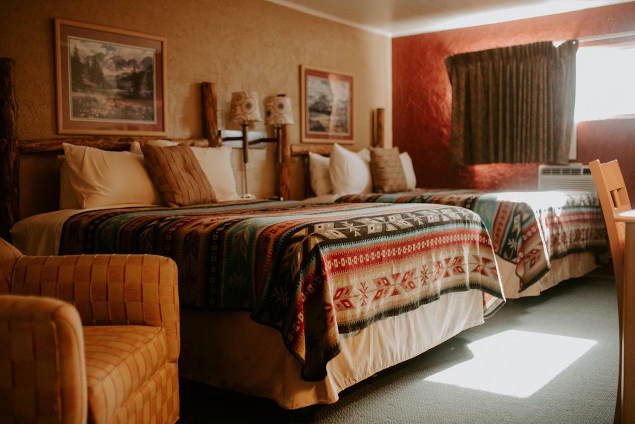 Sitzmark Chalet Inn رويدوسو، نيومكسيكو المظهر الخارجي الصورة