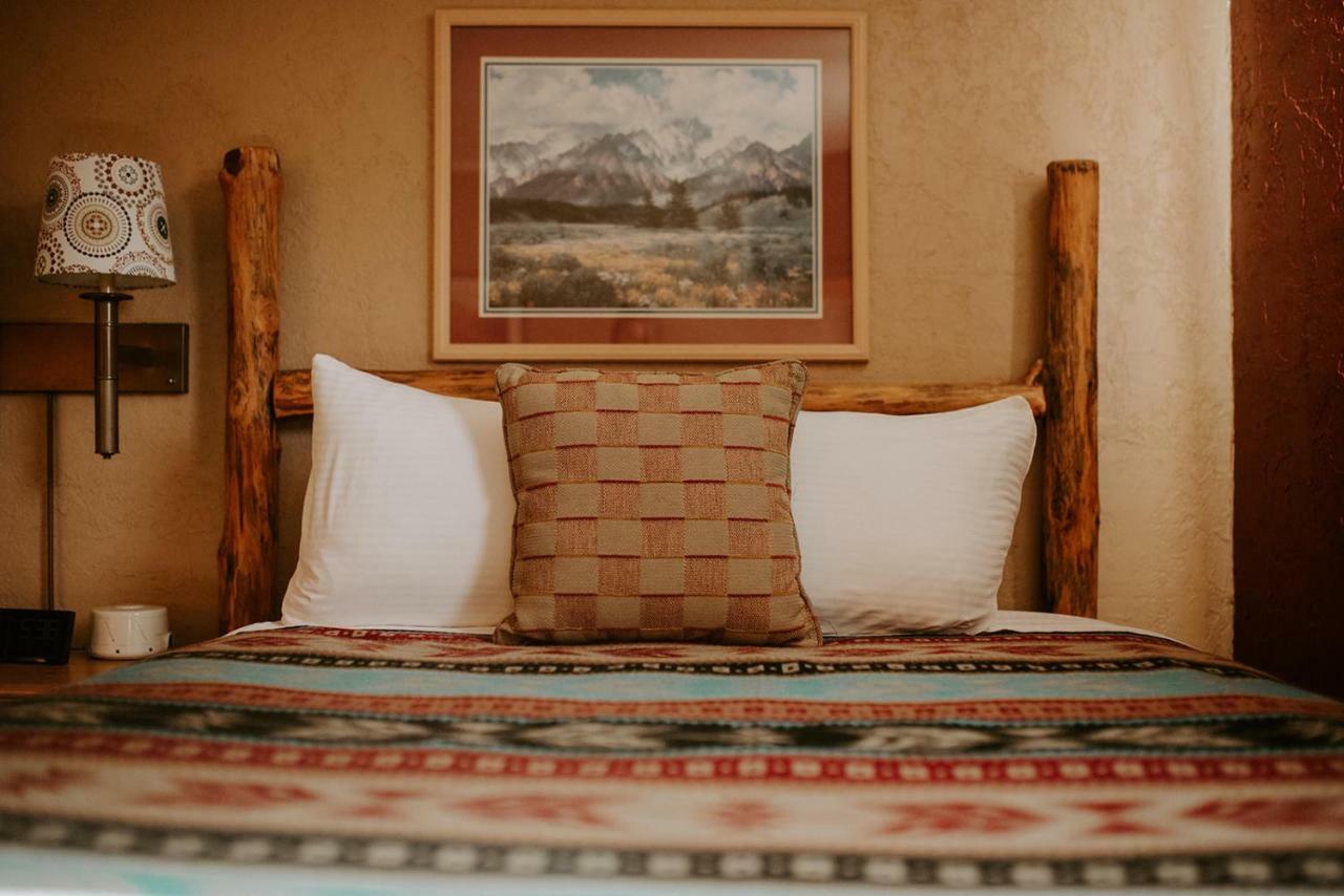 Sitzmark Chalet Inn رويدوسو، نيومكسيكو المظهر الخارجي الصورة